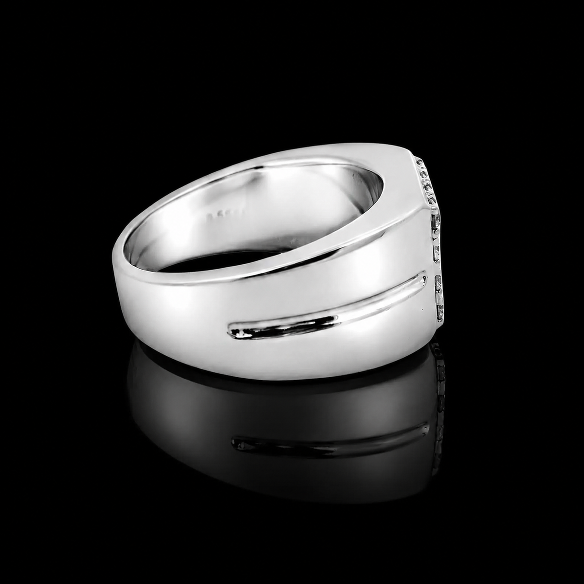 Diamond Crest Ring DCX-06